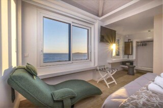 Executive Deluxe Suite with Sea View blue bay andros-1